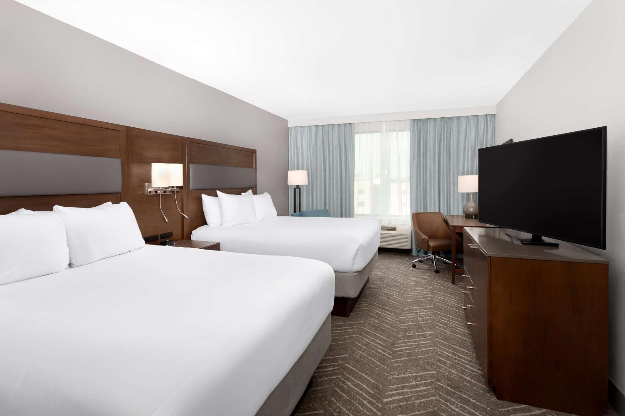 Doubletree By Hilton Charleston Mount Pleasant Hotel Exterior photo